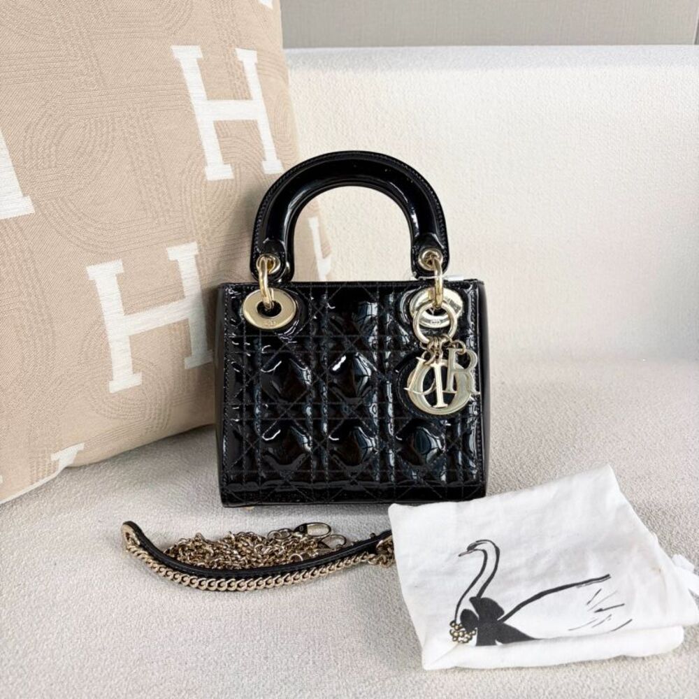 Dior Women Pre-Loved Bag Very Good Condition
